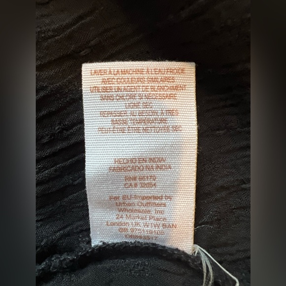 Free People Blouse Womens Canyon Rose Hi-Lo black button down embroidered Size S - Picture 10 of 11